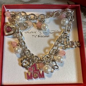 No 1 mom bracelet